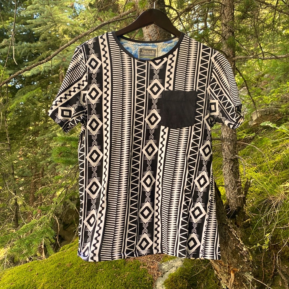 Modern Amusement pocket tee with black and white tribal pattern